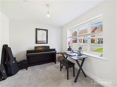 OFFICE/ SNUG ROOM